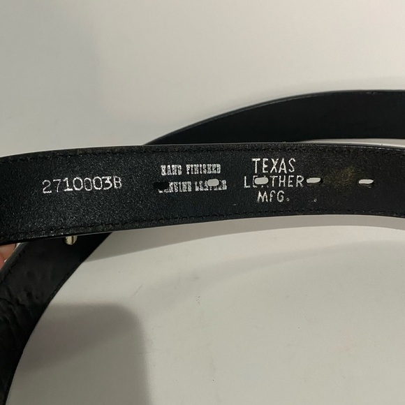 Texas Leather Manufacturing Dark Leather Belt with Silver Accents - Picture 4 of 9